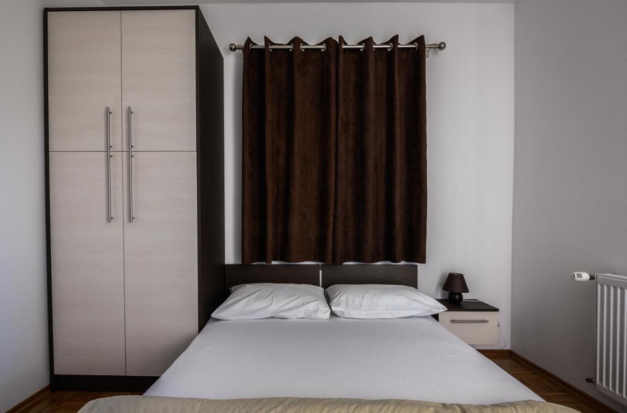 Apartments Blatancic Vodice Esterno foto