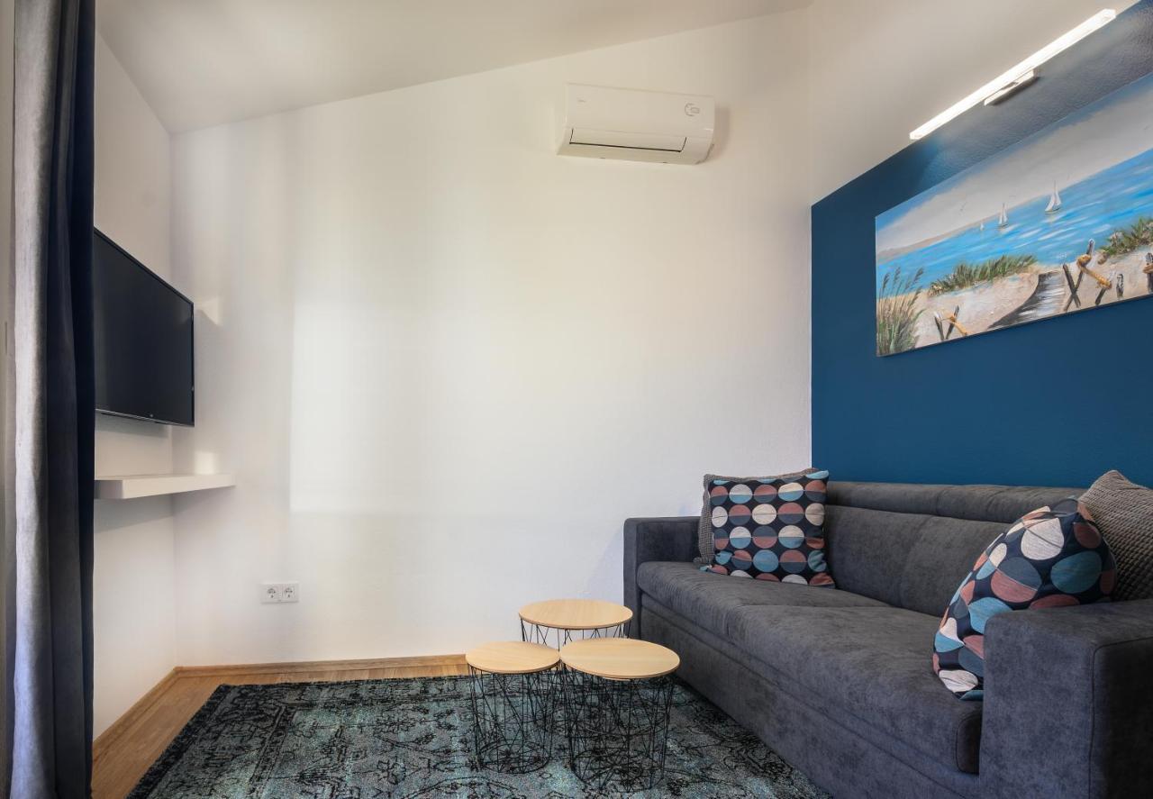 Apartments Blatancic Vodice Esterno foto