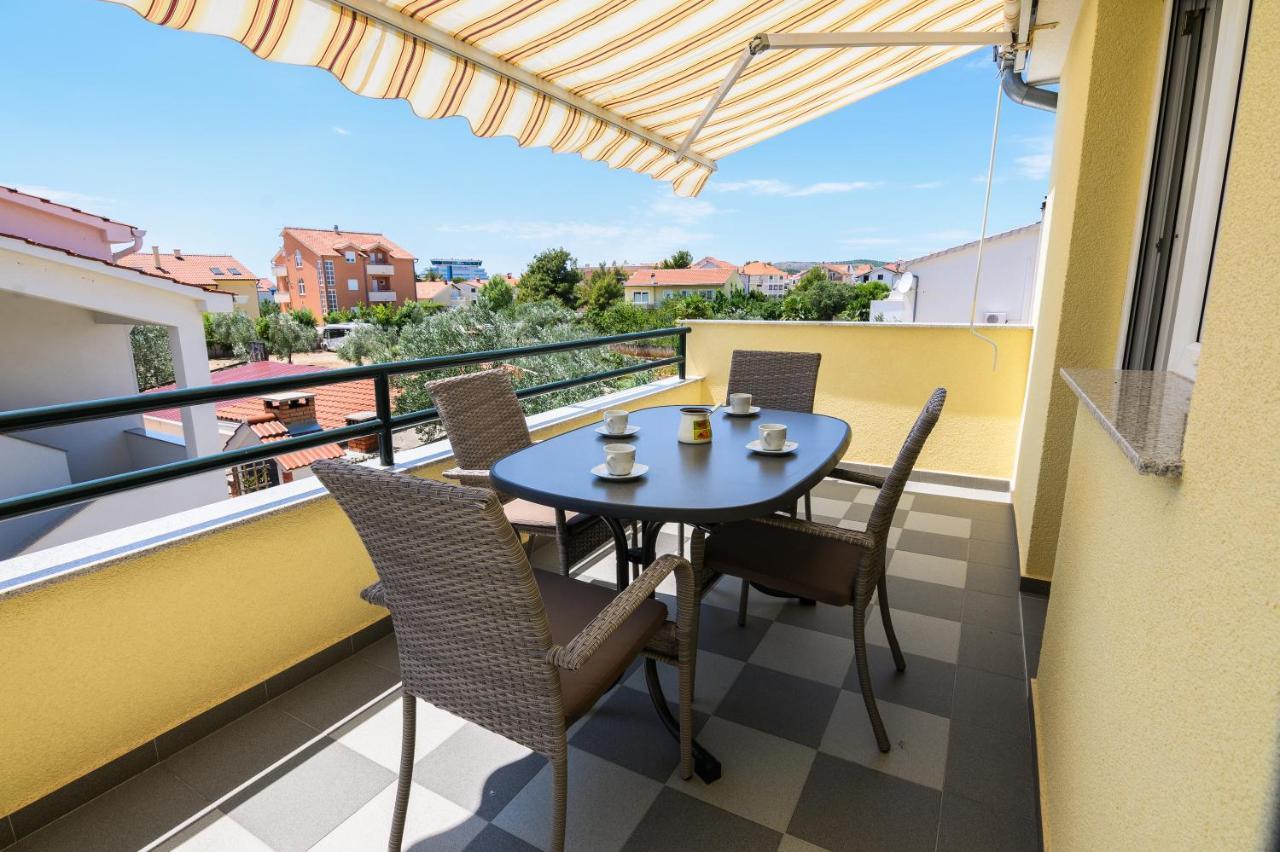 Apartments Blatancic Vodice Esterno foto