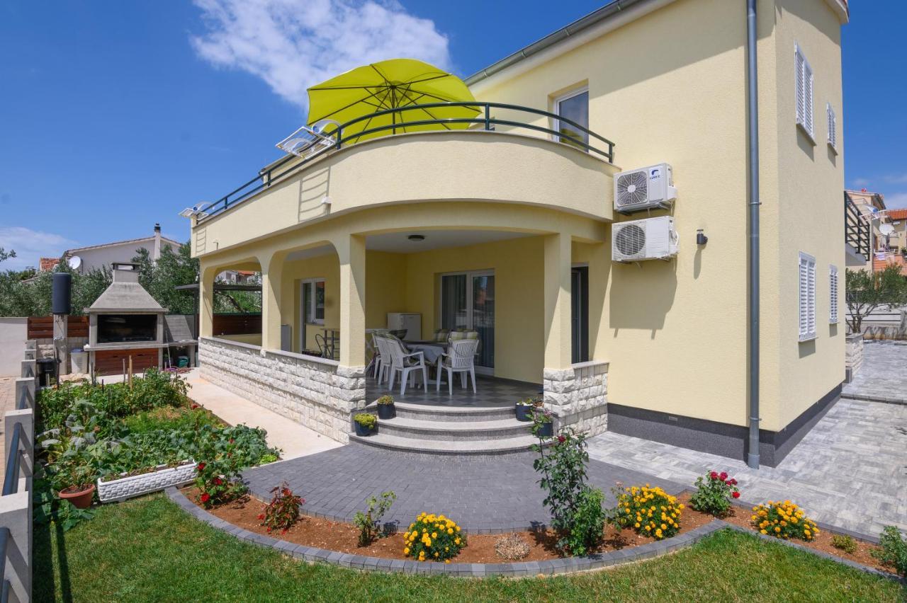 Apartments Blatancic Vodice Esterno foto